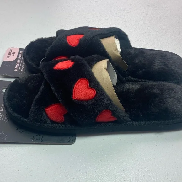 Nanette Lepore Black X band slipper with Red Heart Design pattern M 8 - Picture 6 of 14